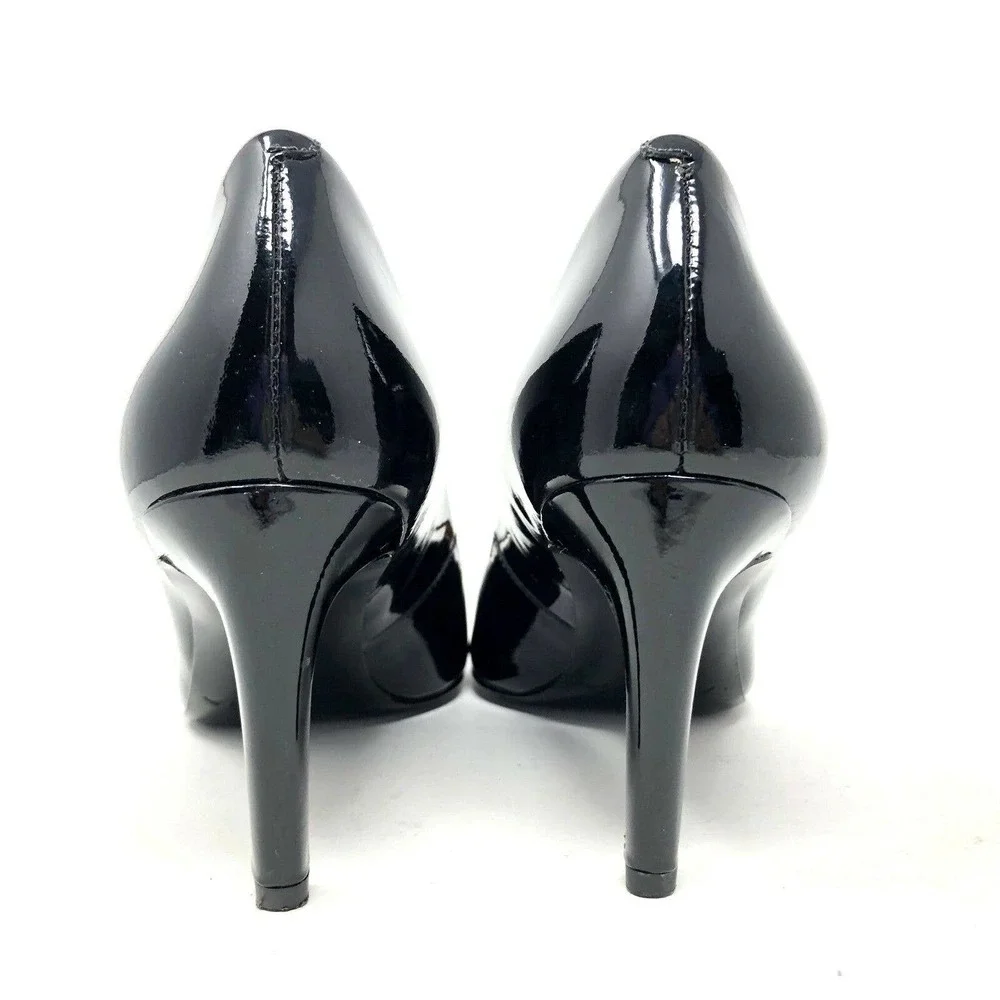 Via Spiga Frankie Pump Black Patent Leather‎ Peep Toe Heel Womens Size 6.5 M